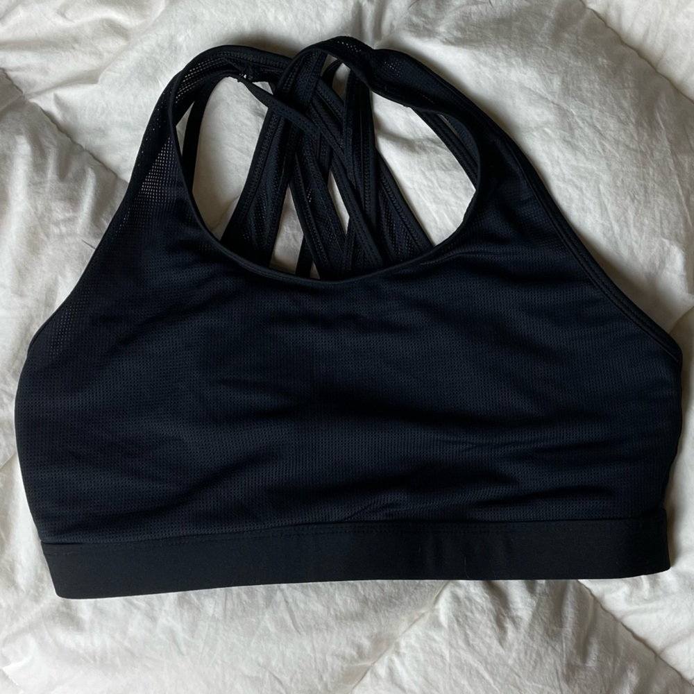 Fabletics sports bra